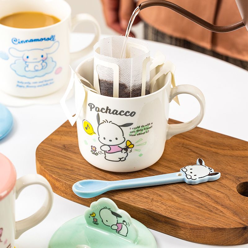 Mug with Phone Holder Cap