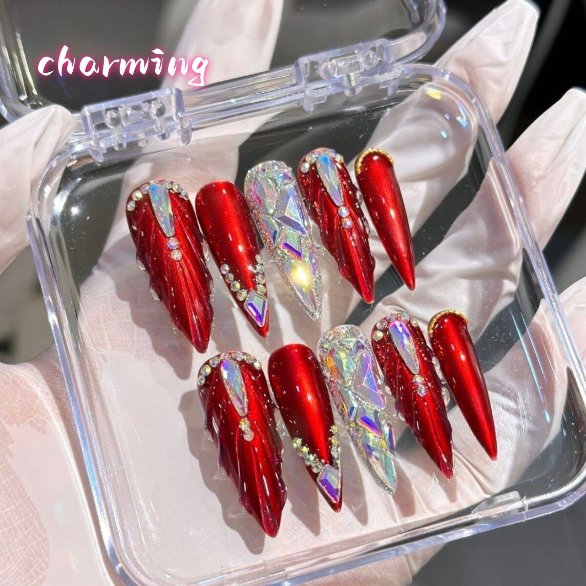 Red Queen / Handmade Nails