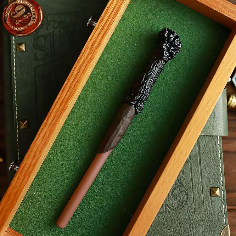 Pen made of Wand