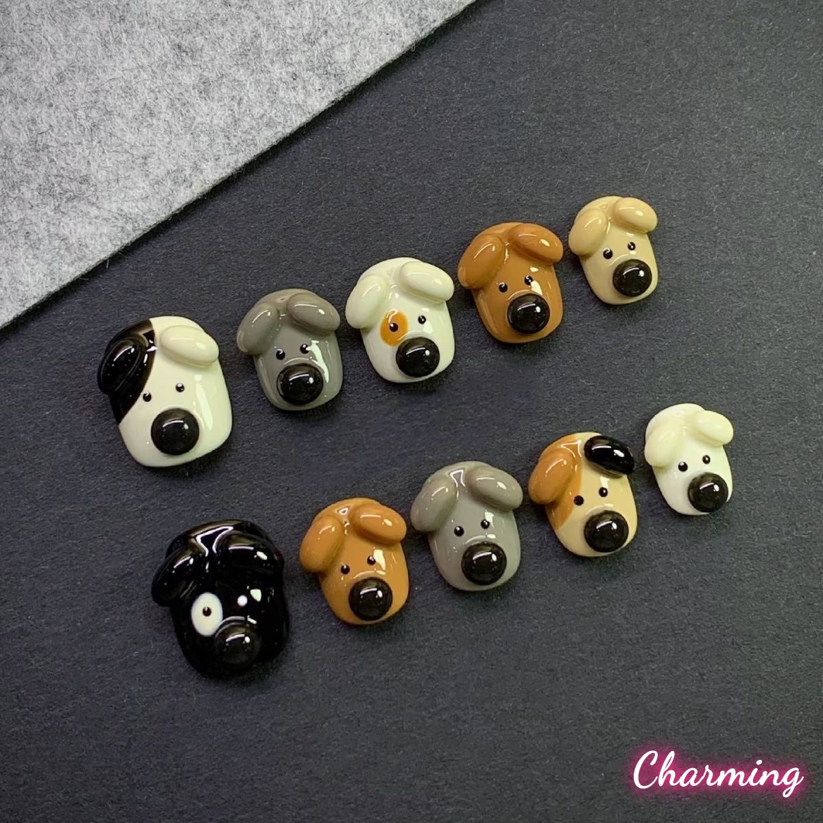 woof woof / Handmade Nails