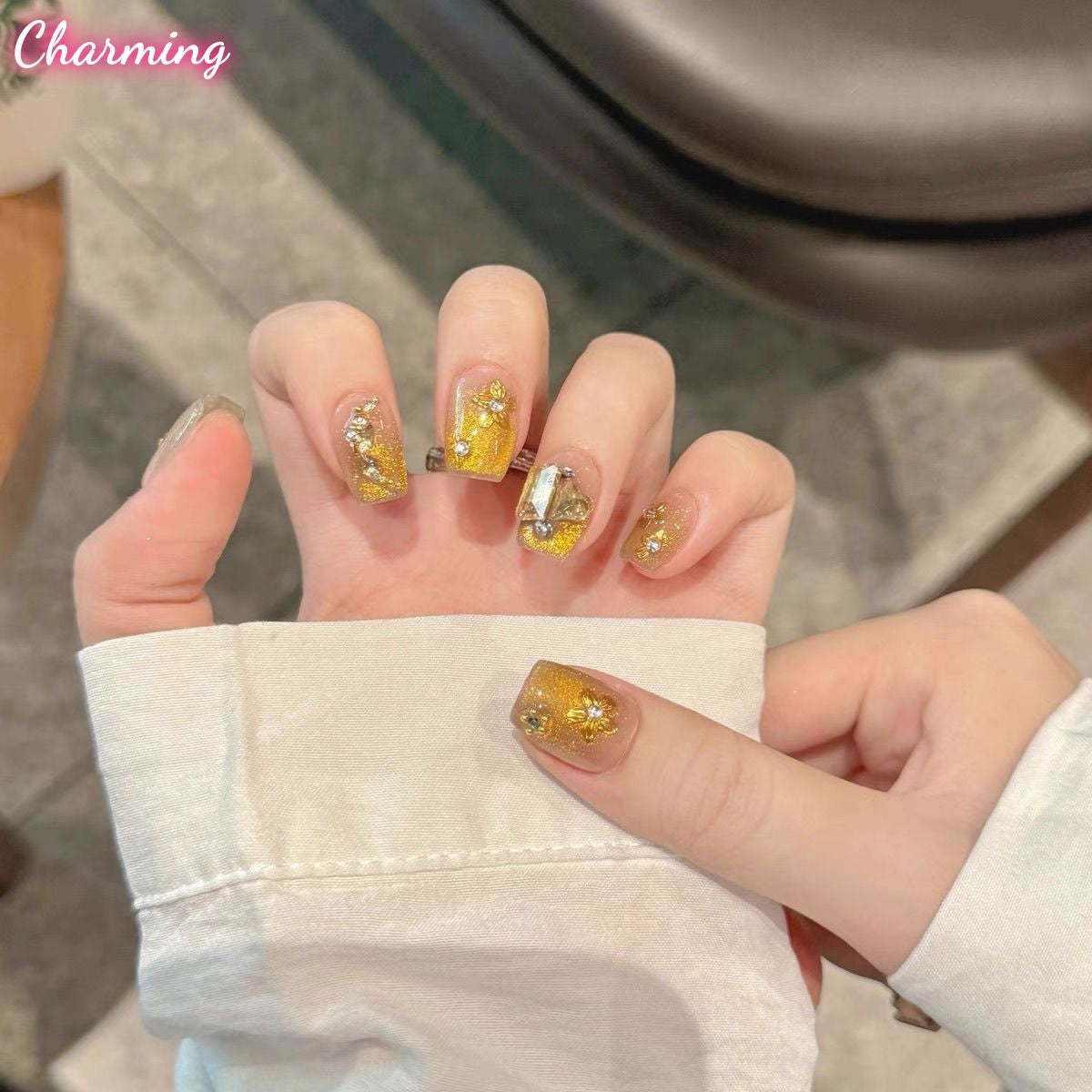 Sunny Daisy / Handmade Nails