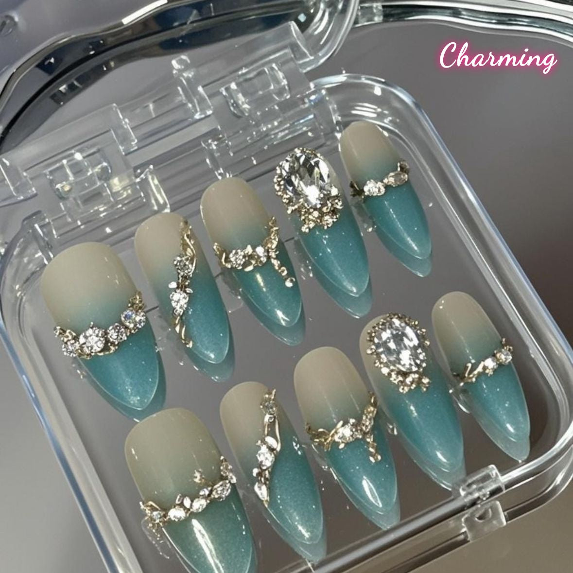 Timelessly elegant / Handmade Nails