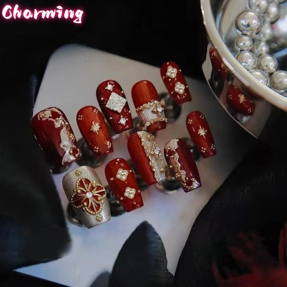 Magnificent / Handmade Nails