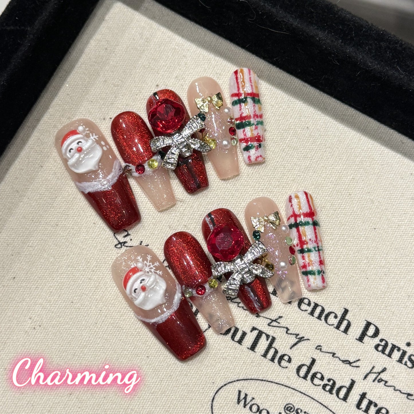 Santa Claus / Handmade Nails