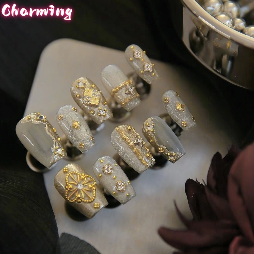 Magnificent / Handmade Nails