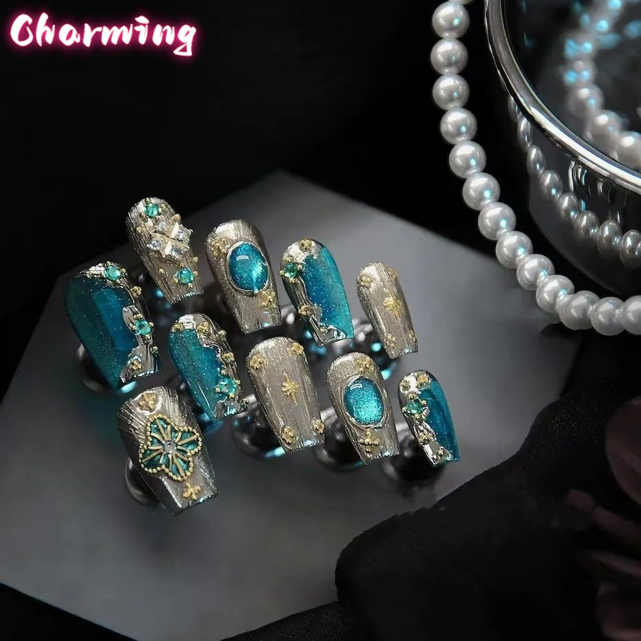 Magnificent / Handmade Nails