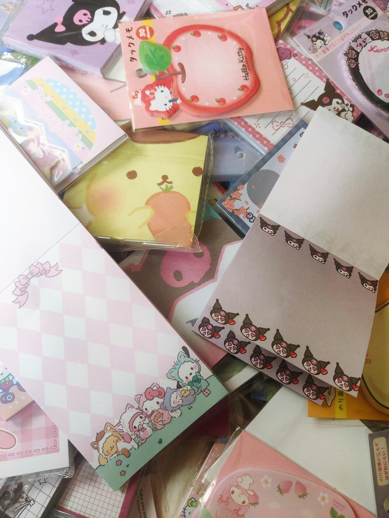 3PCS Convenient Sticky Mystery Blind Bag