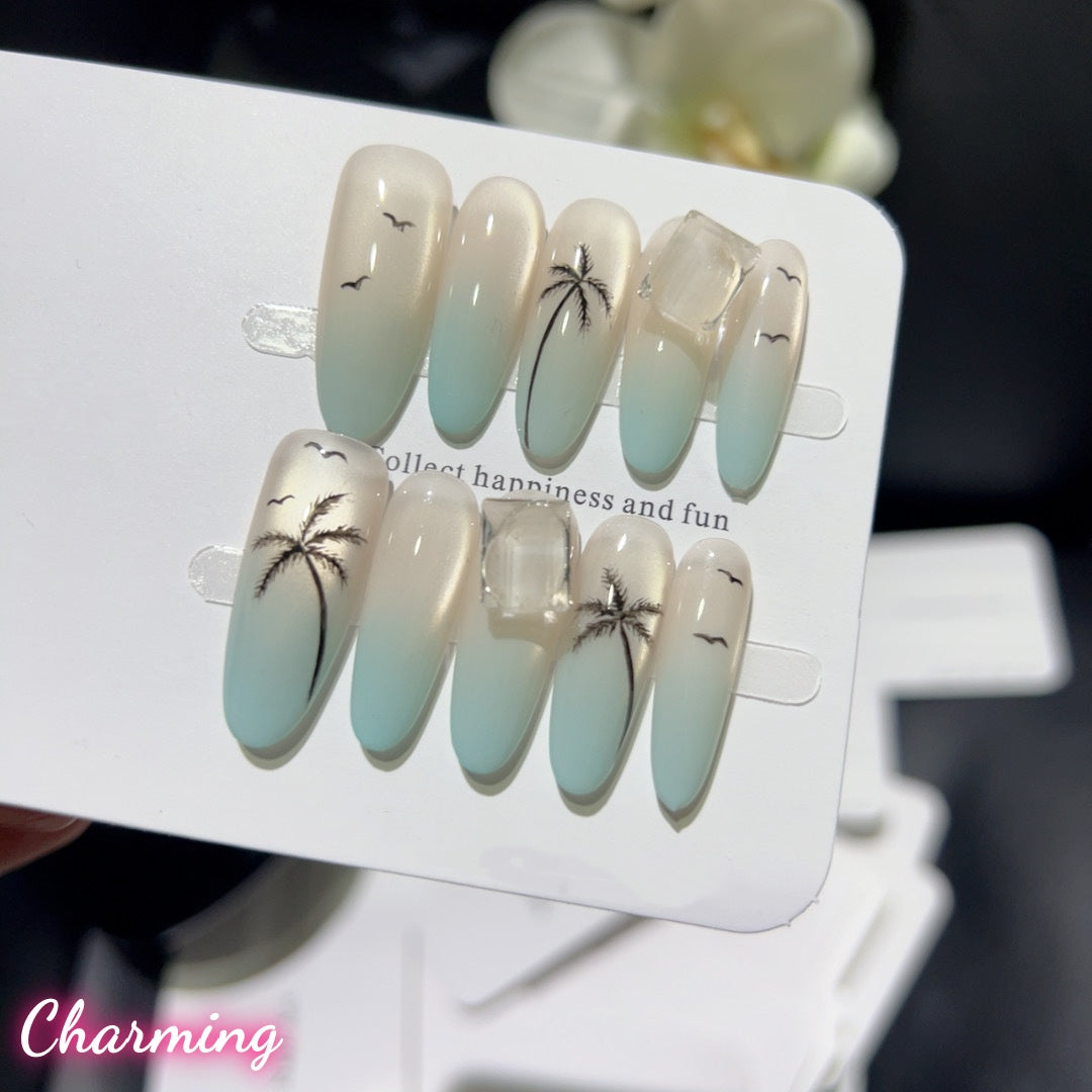 coco / Handmade Nails