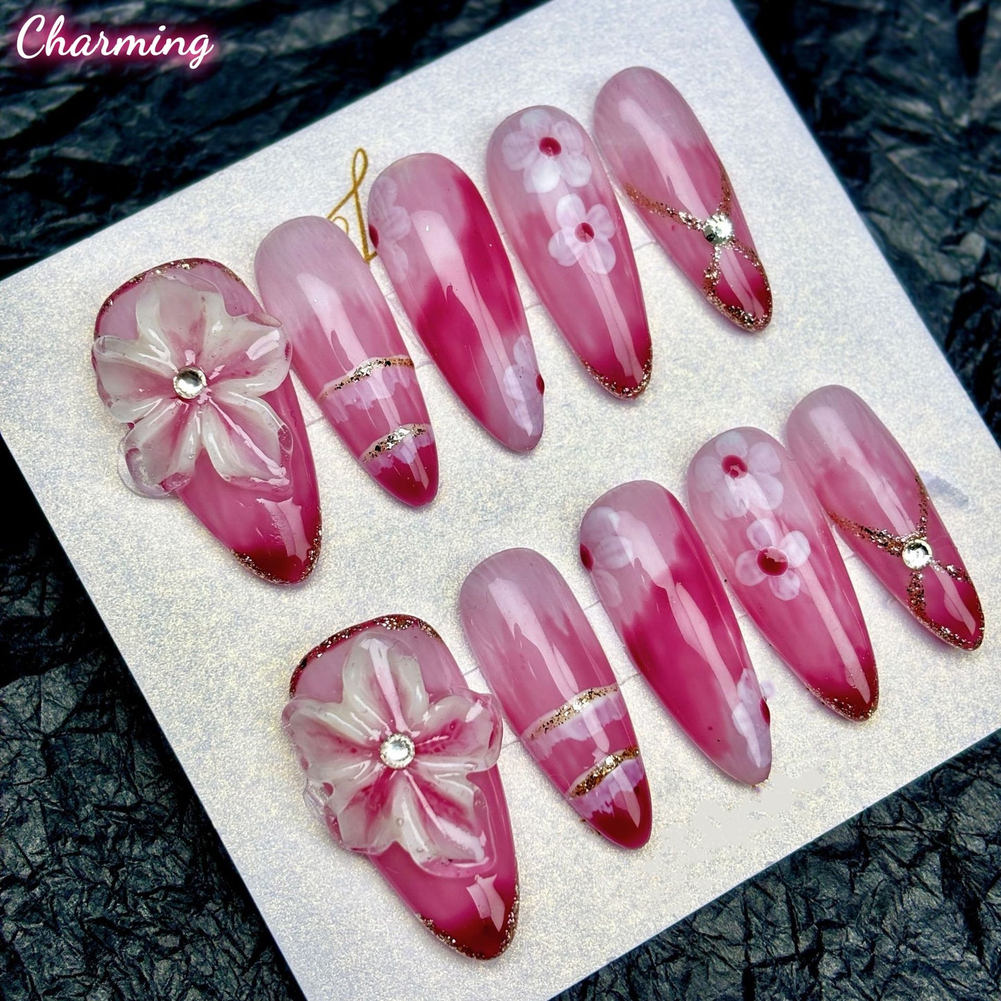 Bright and generous beauty / Handmade Nails