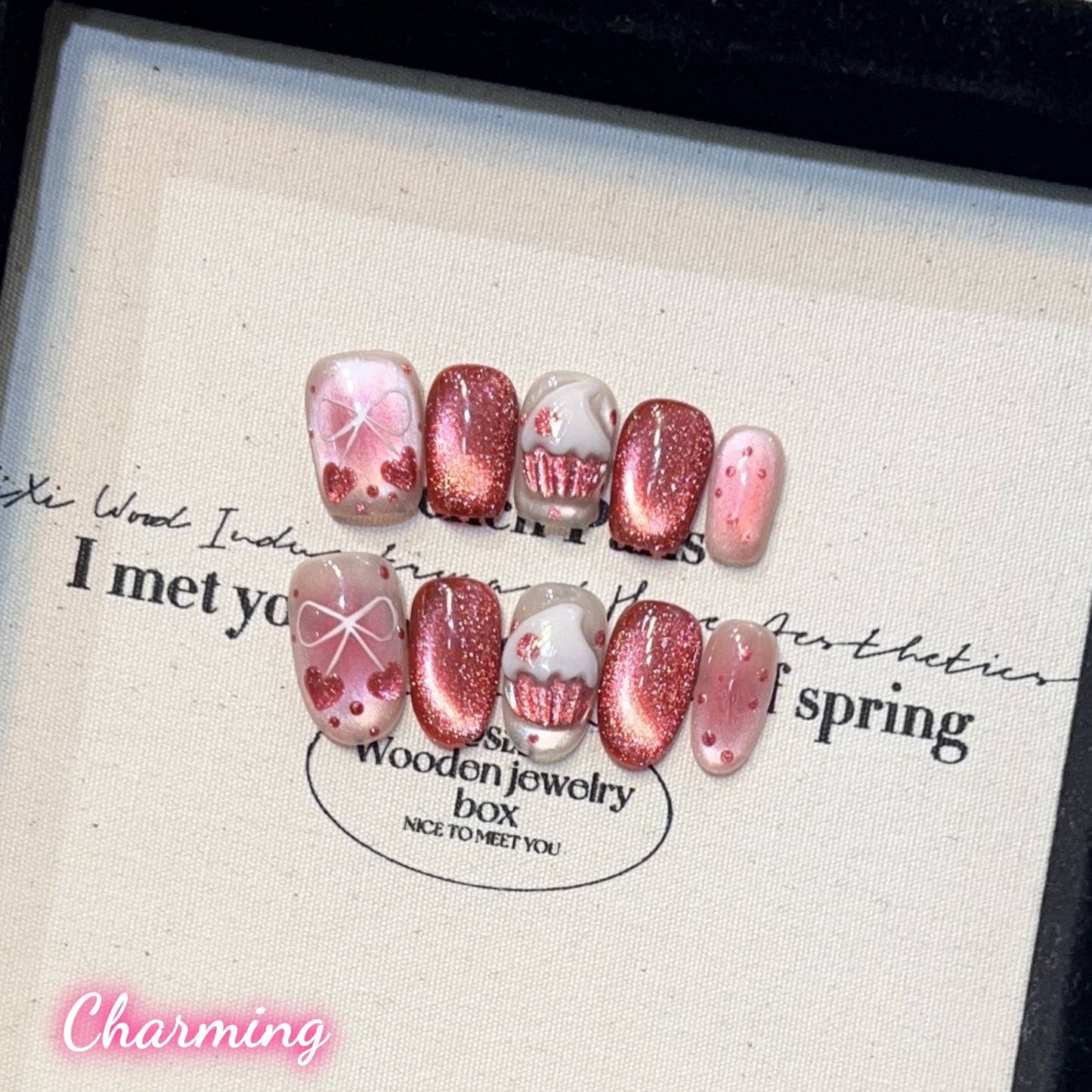 Frozen yogurt / Handmade Nails