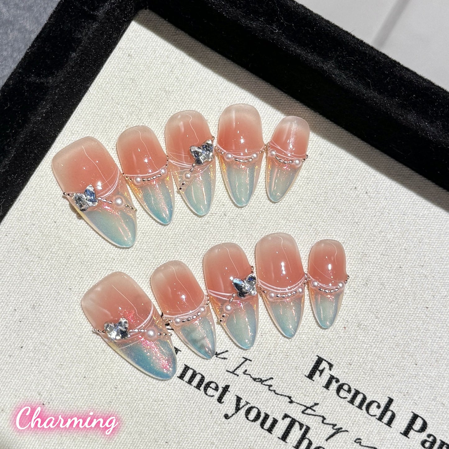 Aurora / Handmade Nails