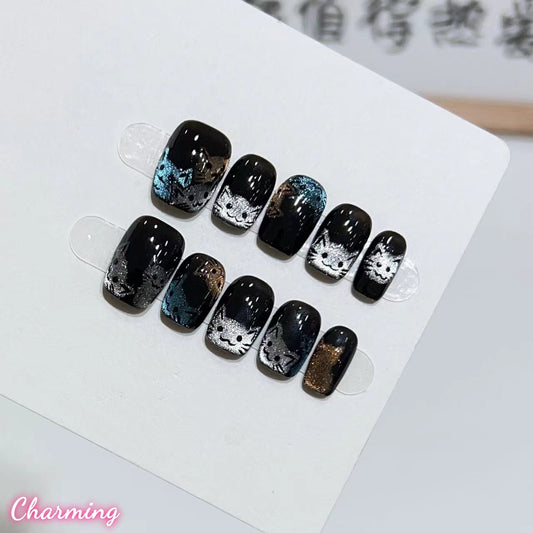 Lunar Meow / Handmade Nails