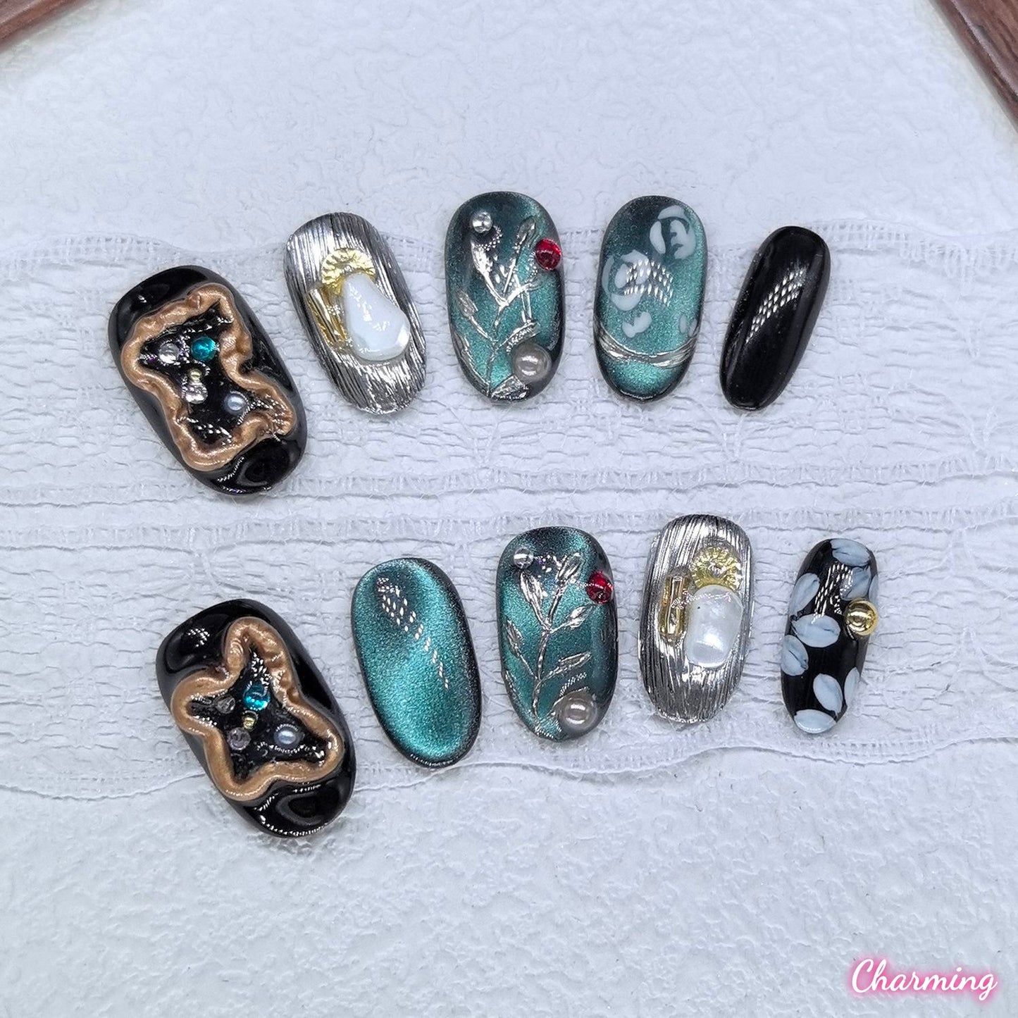 Fading Rose / Handmade Nails