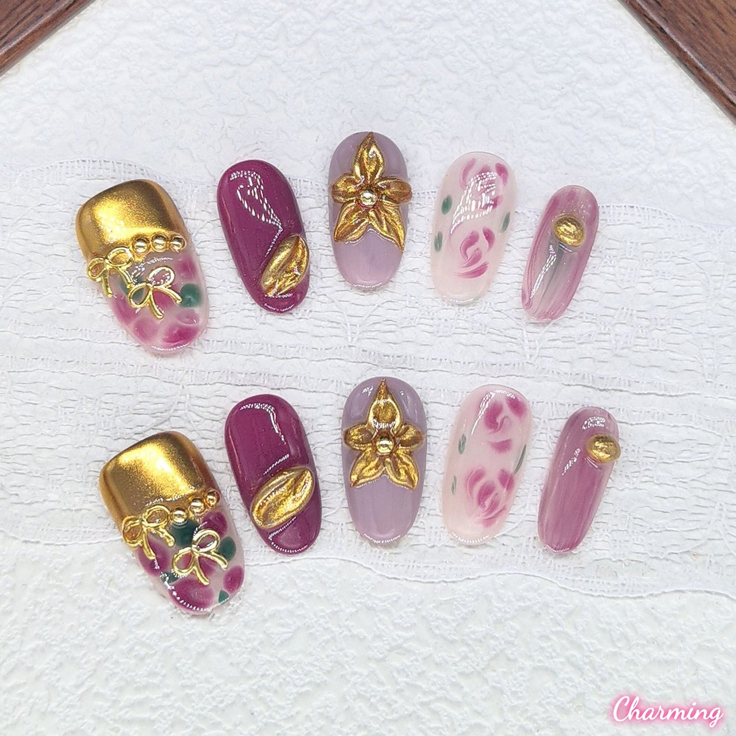 Gilded Wisteria / Handmade Nails