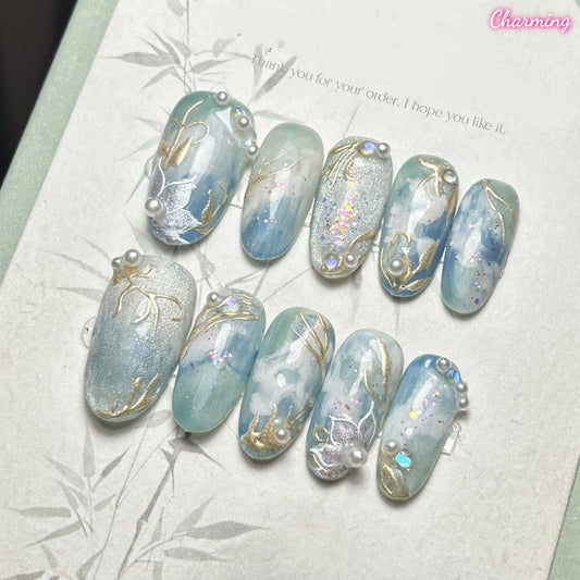 Danube in Bloom / Handmade Nails