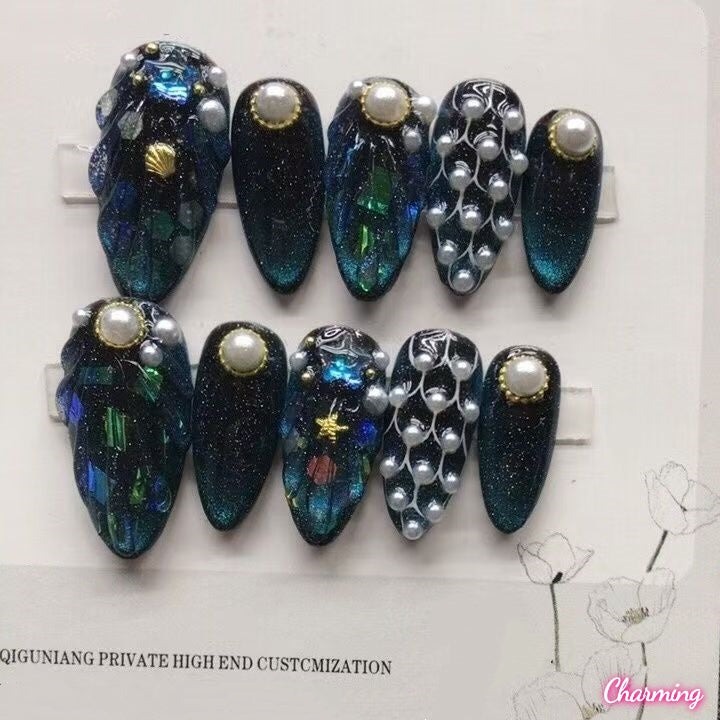 Pearl on the Wave / Handmade Nails