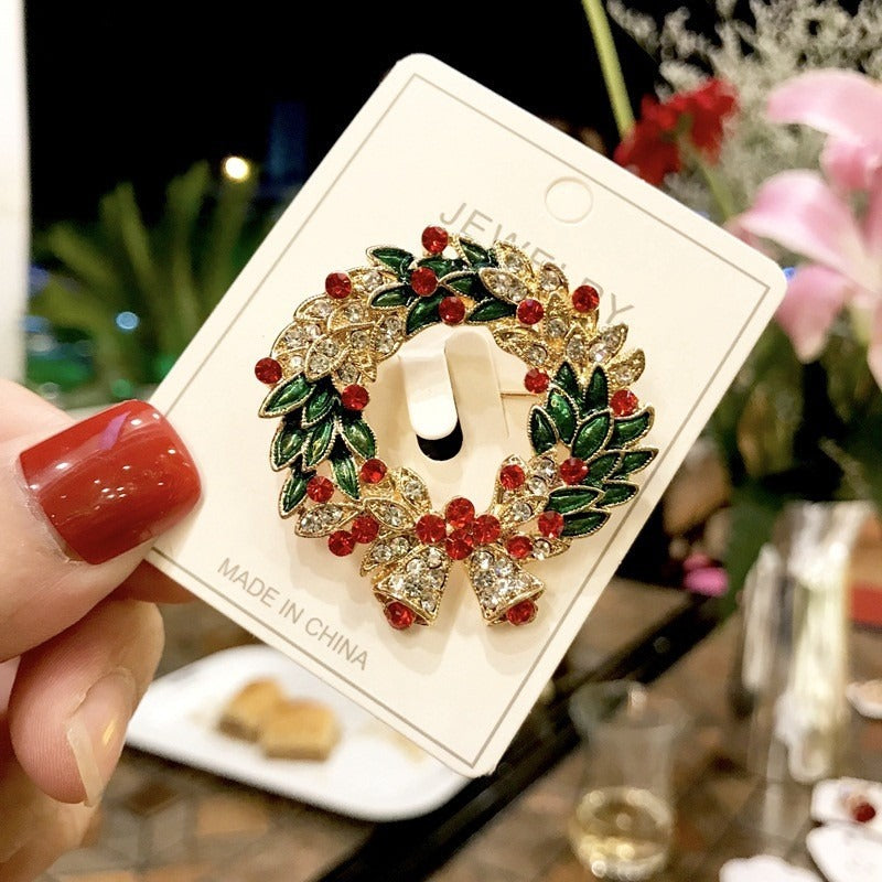 Christmas brooch