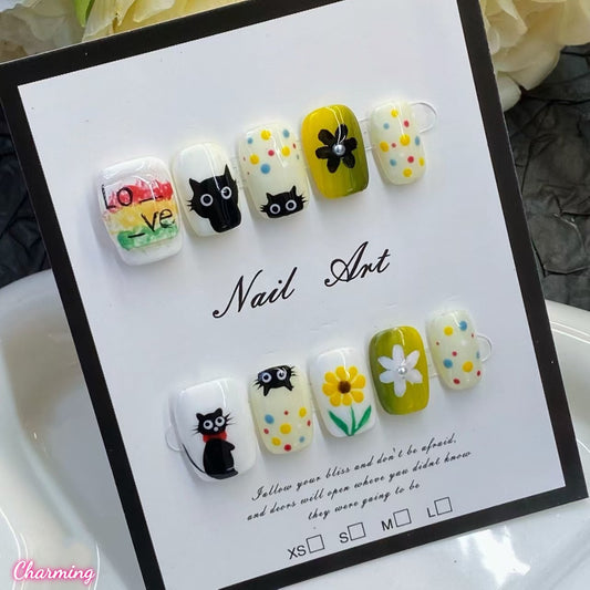 Feline Field / Handmade Nails