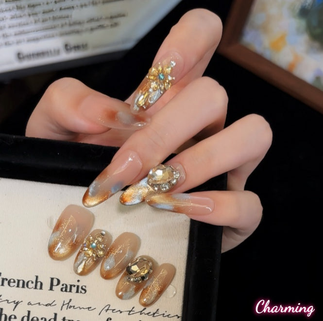 Amber Gleam / Handmade Nails