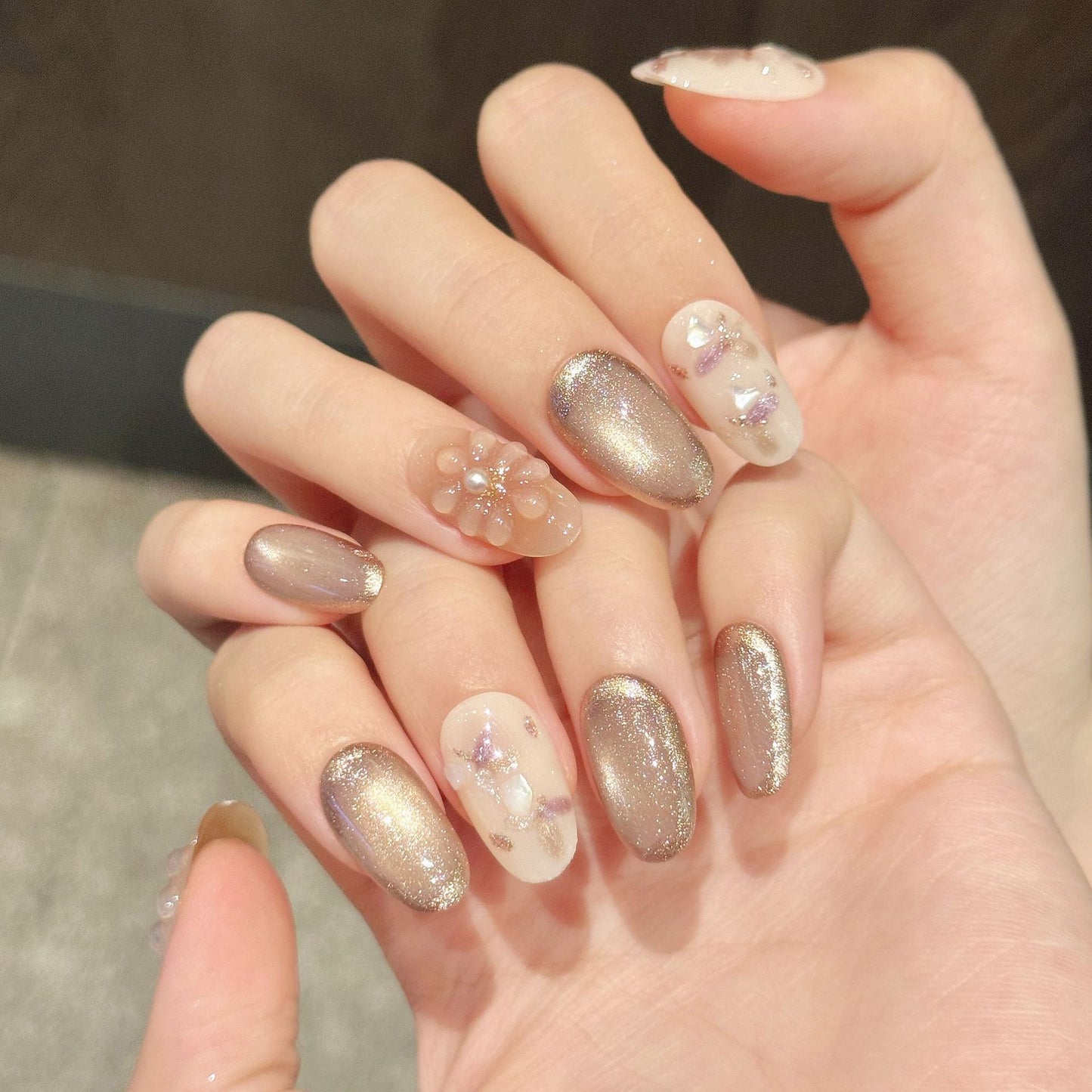 Catkin Whisper / Handmade Nails