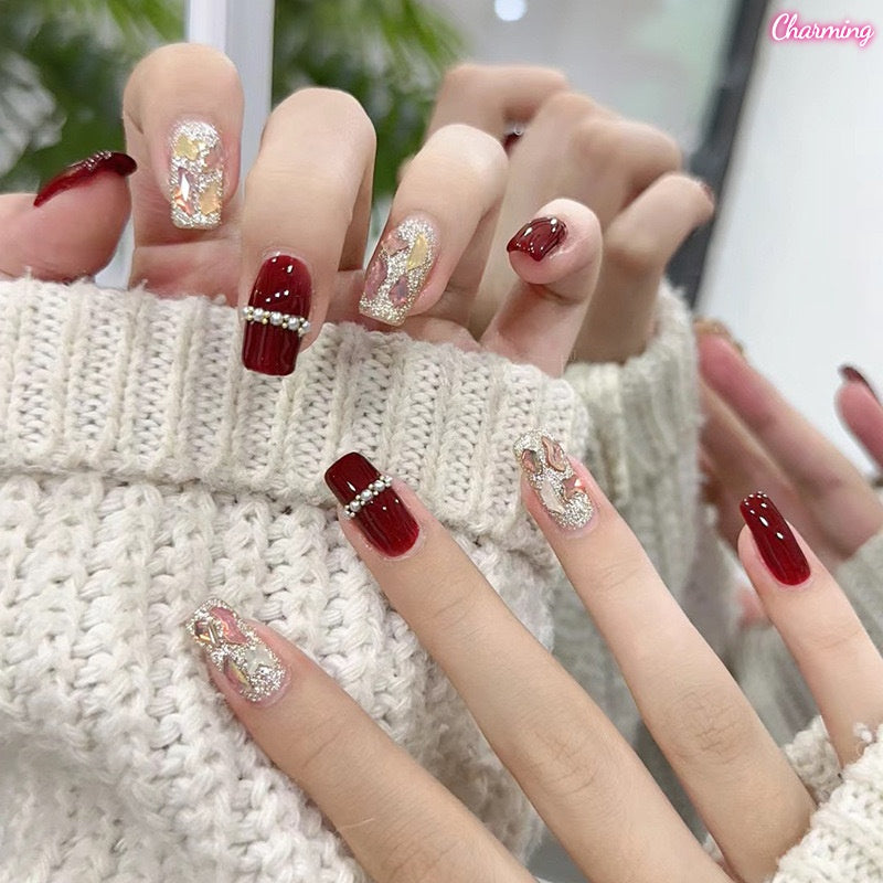 The First Look / Handmade Nailsems