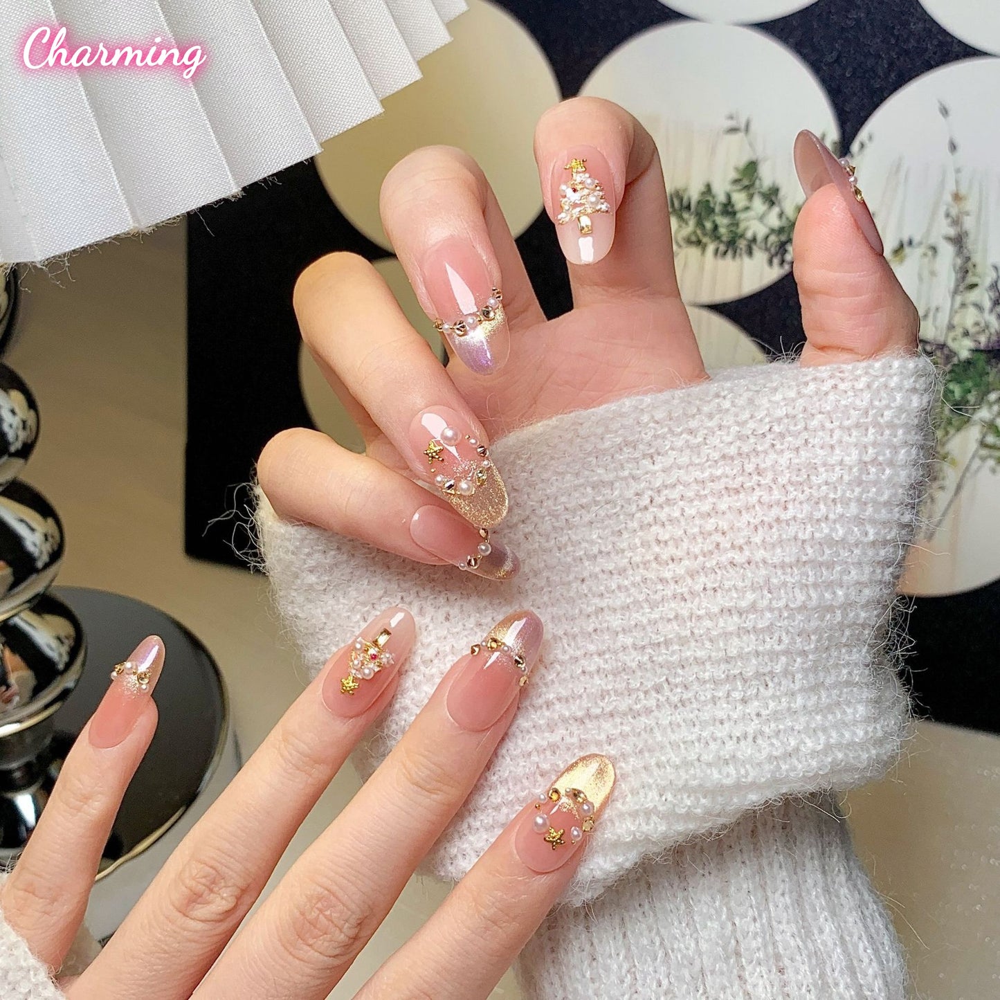 Christmas Carol / Handmade Nails