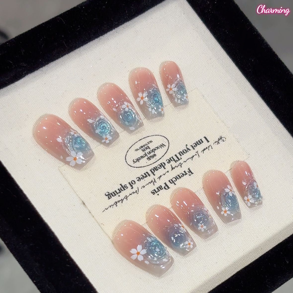 Dreaming Petal Flow / Handmade Nails