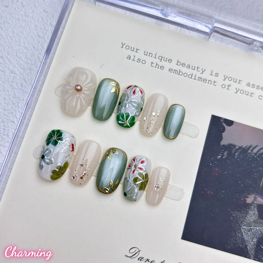 The Garden is Alive with Green / Handmade Nails