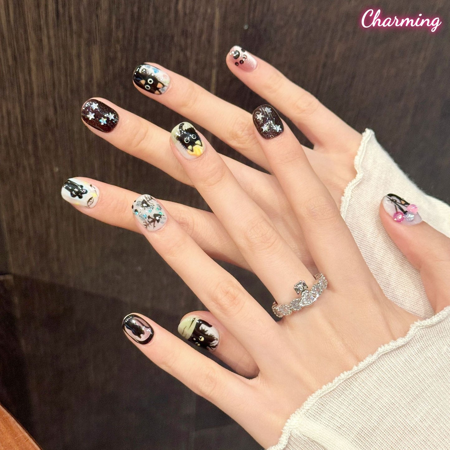 Paws & Effect / Handmade Nails