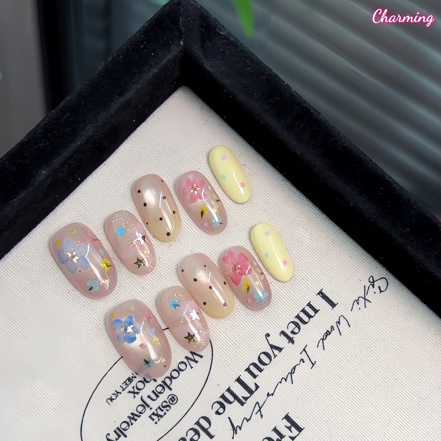 Hazy Blossom Rain / Handmade Nails
