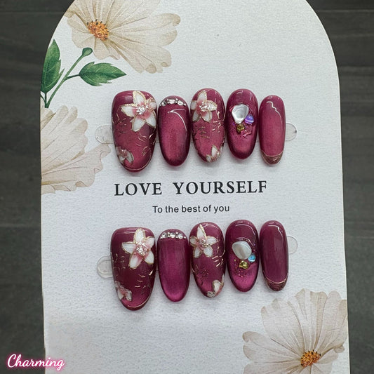 Flora / Handmade Nails