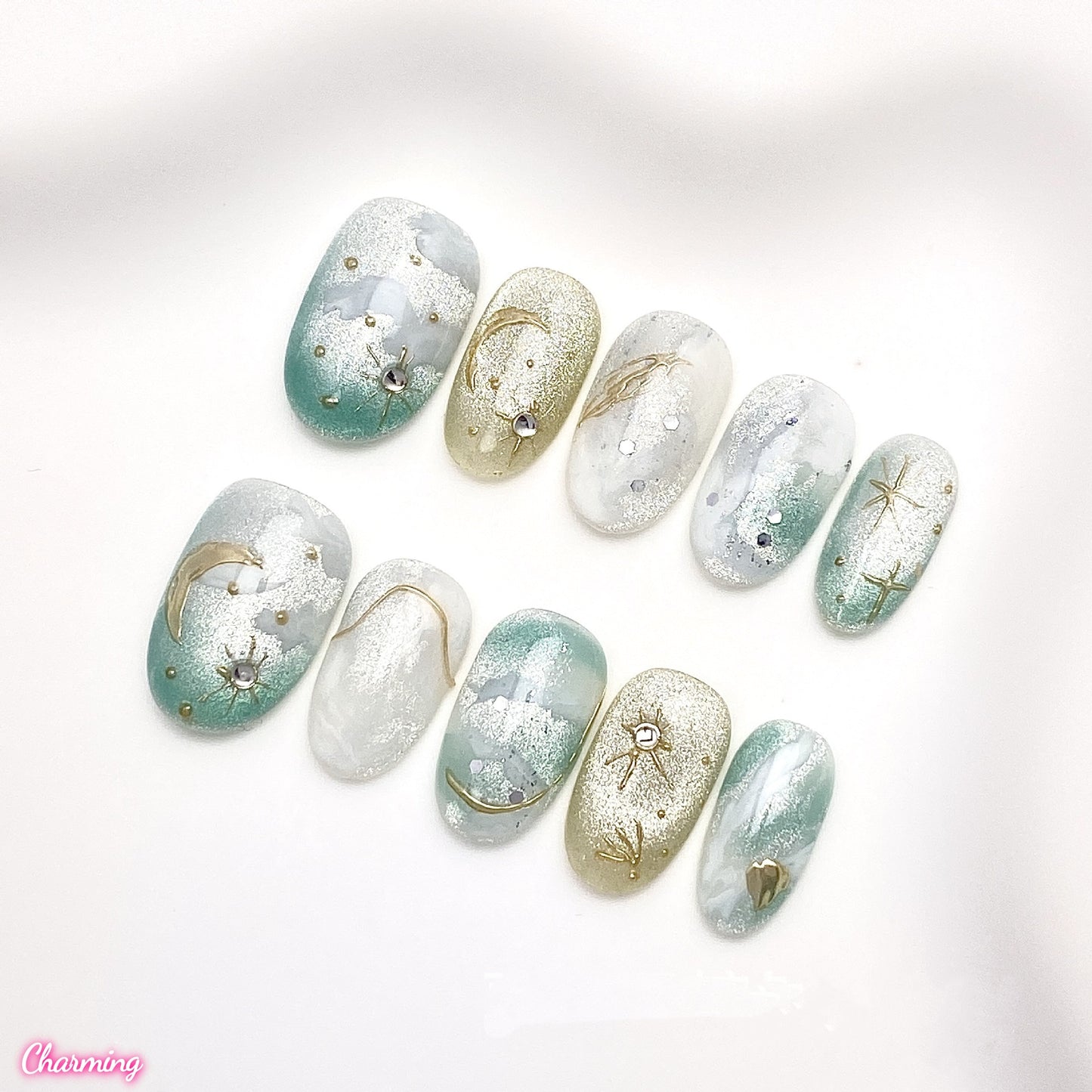 Star Behind Clouds / Handmade Nails