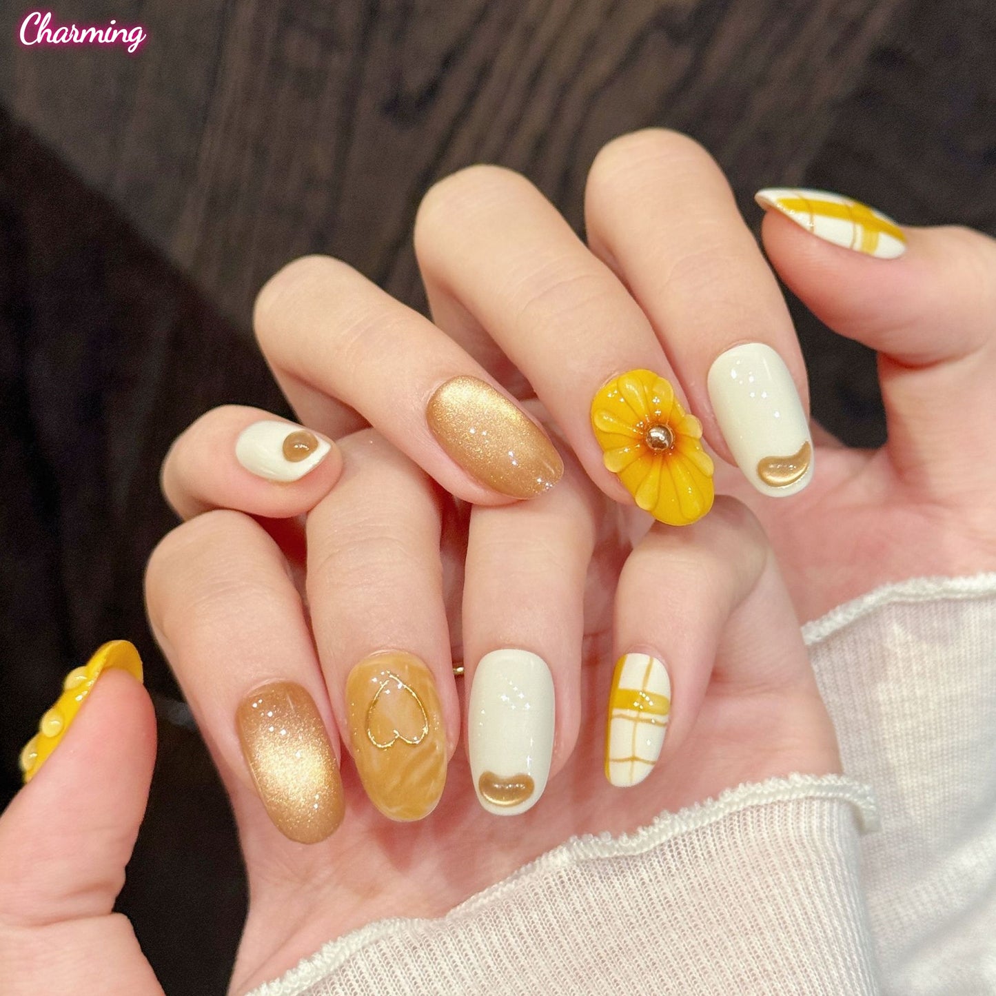 Orange Blossom Warmth / Handmade Nails