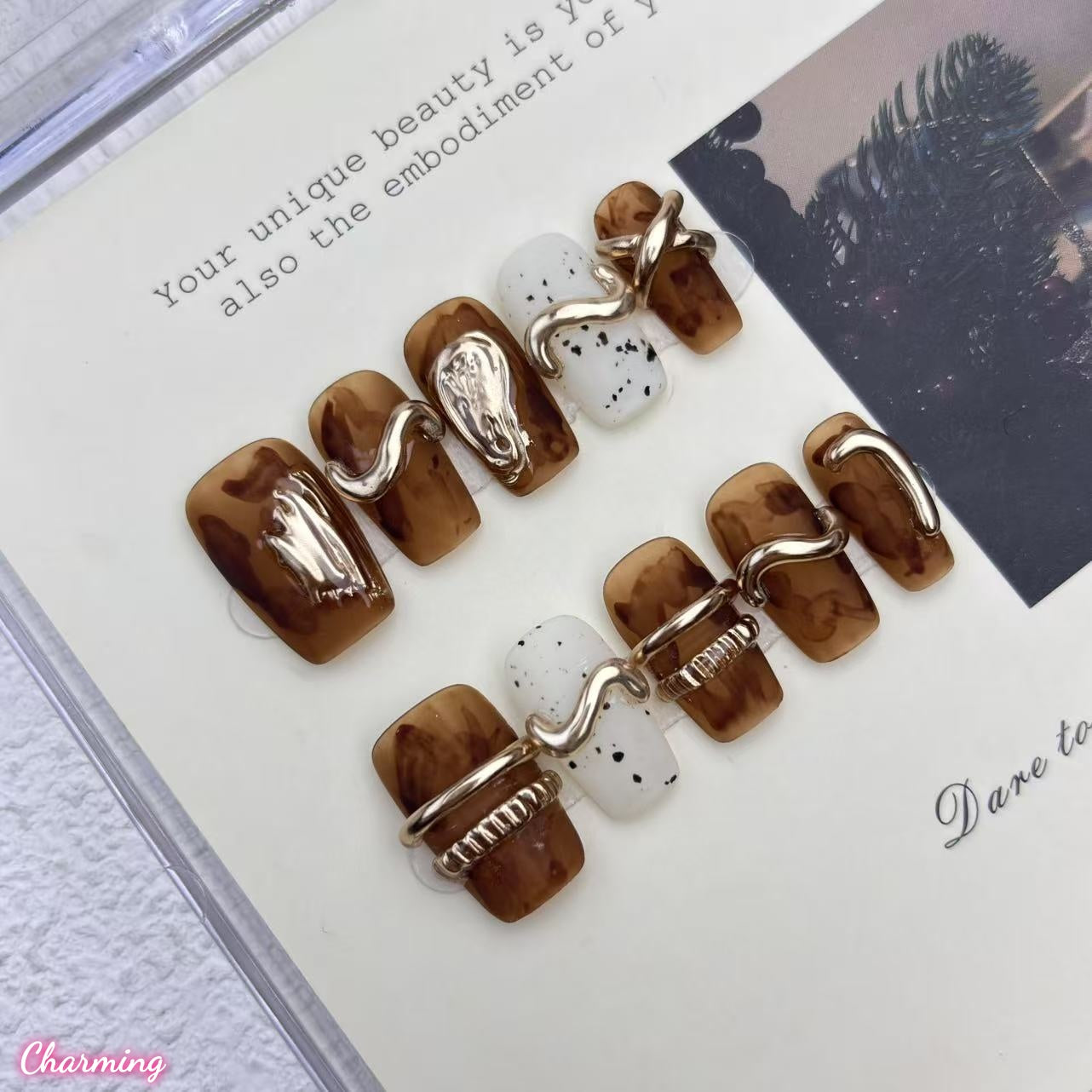 Amber Hill / Handmade Nails