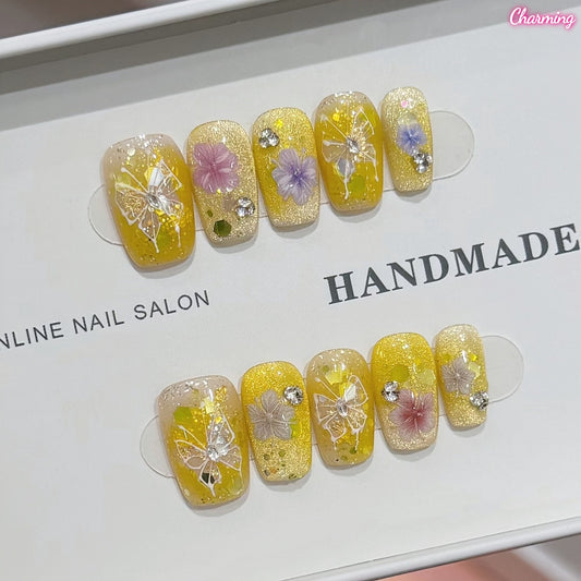 Wing in Gold Light / Handmade Nailsems
