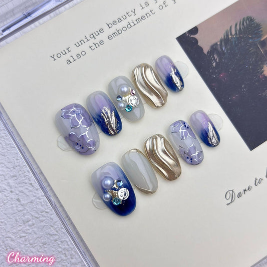 Violet Gold / Handmade Nails