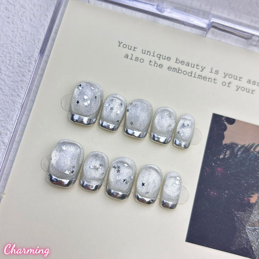 Lunar Silver / Handmade Nails