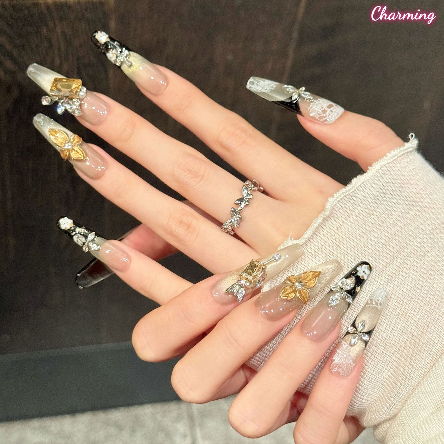 Sumptuous Bloom / Handmade Nails