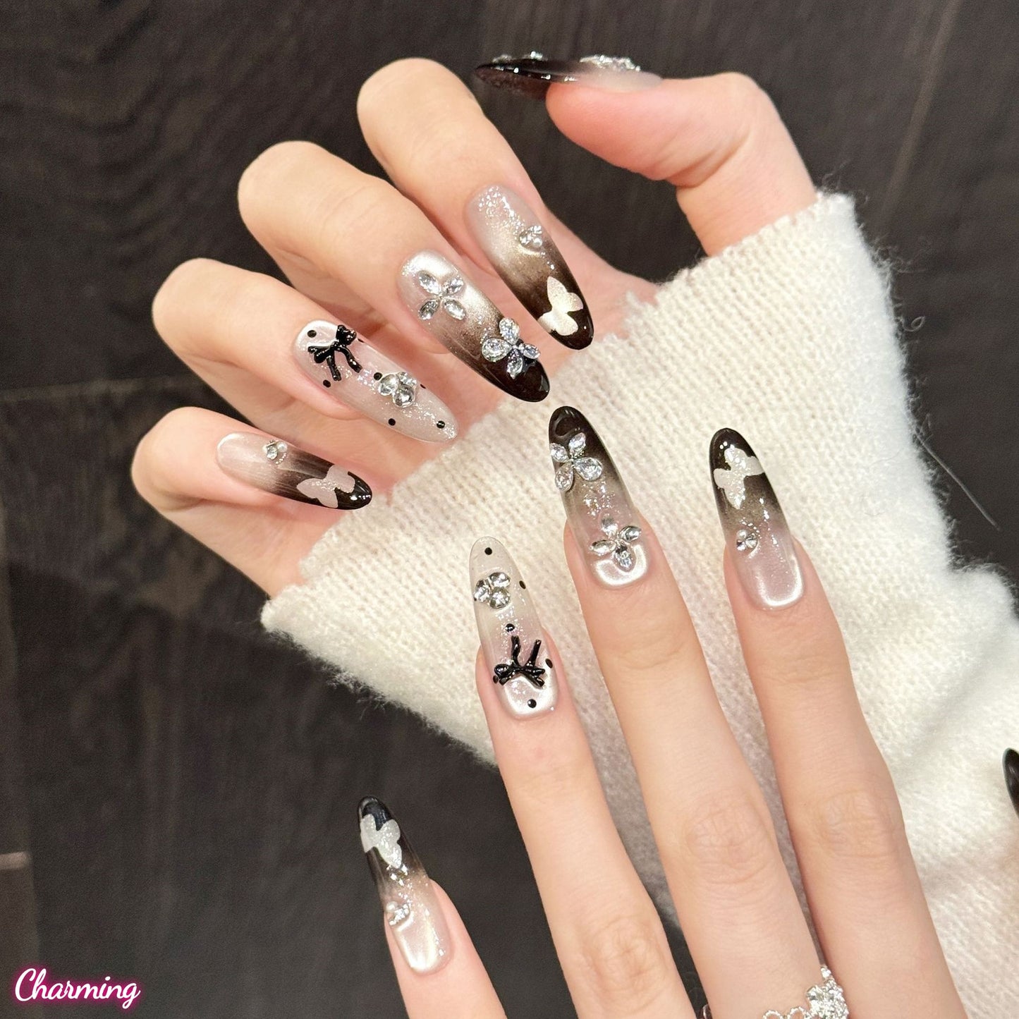The Butterfly in the Fog / Handmade Nails