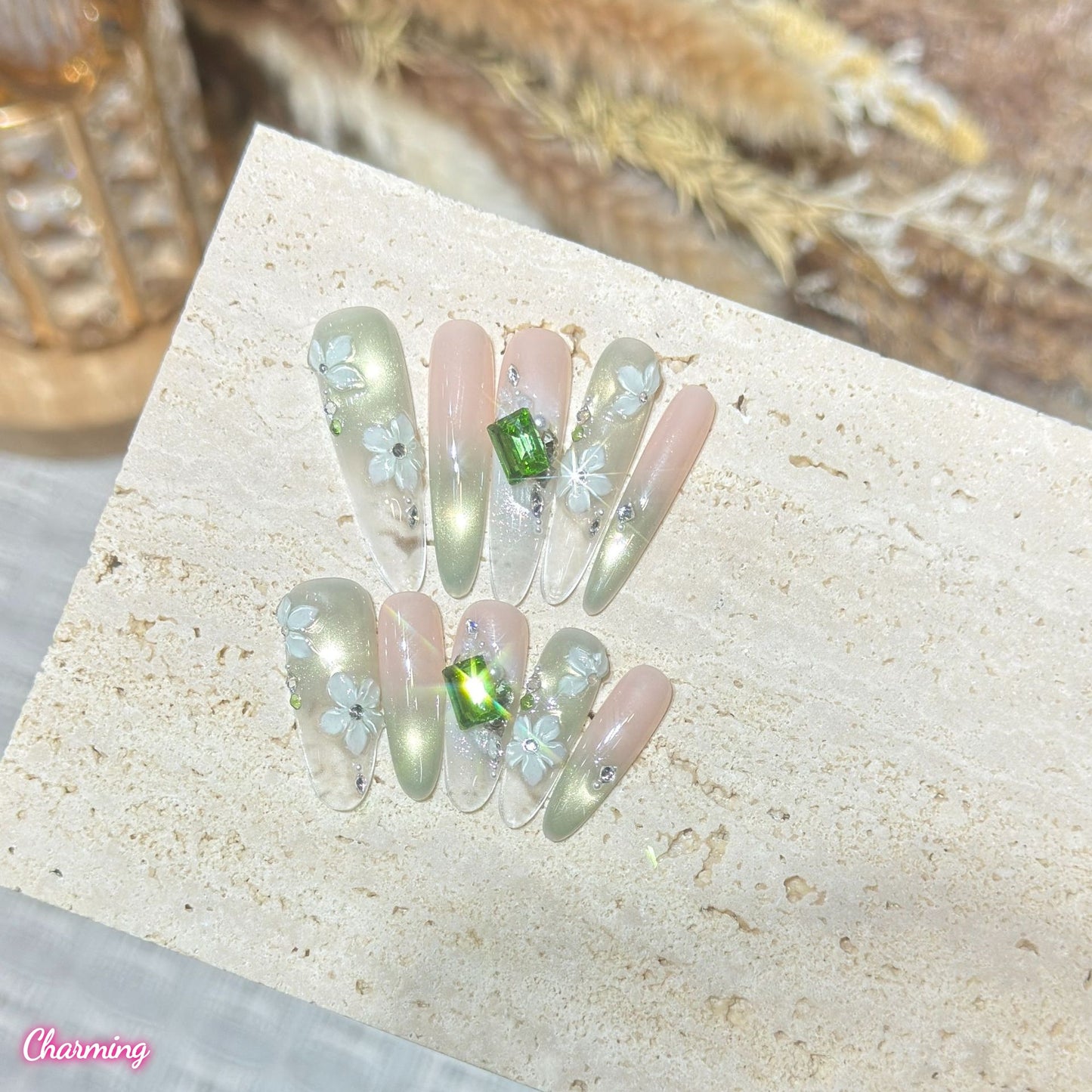 Mint & Light / Handmade Nailsems