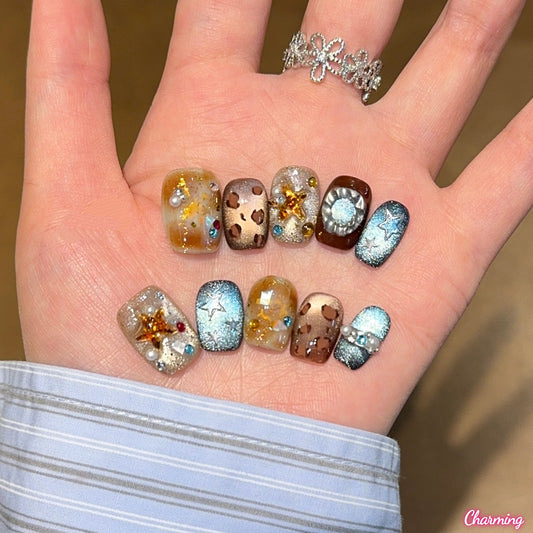 Falling Spots / Handmade Nailsems