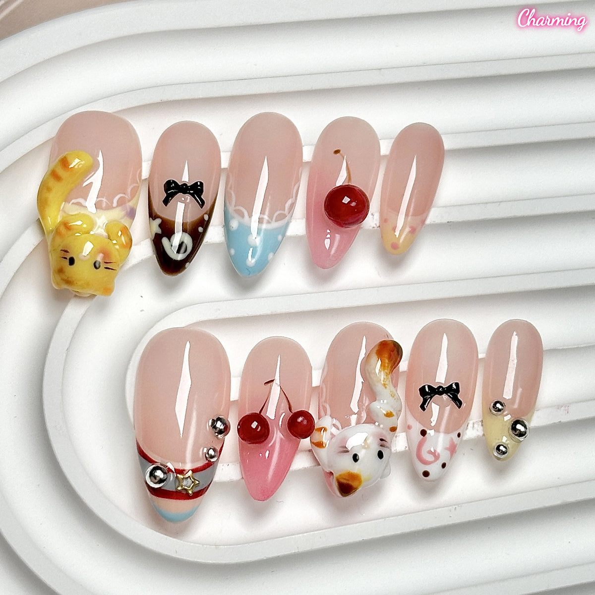 Kitty Reverie / Handmade Nailsems
