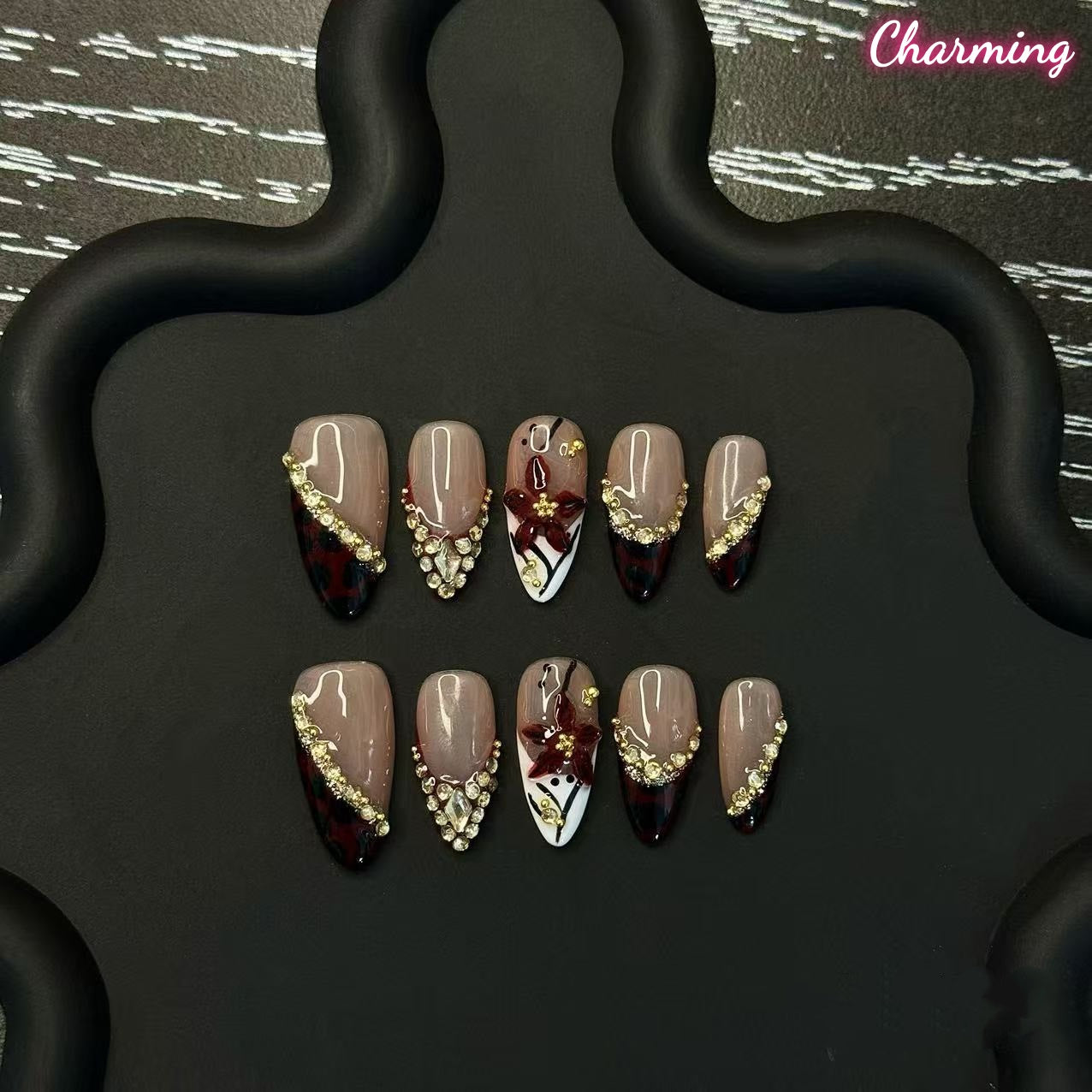 Ephemeral Art / Handmade Nails