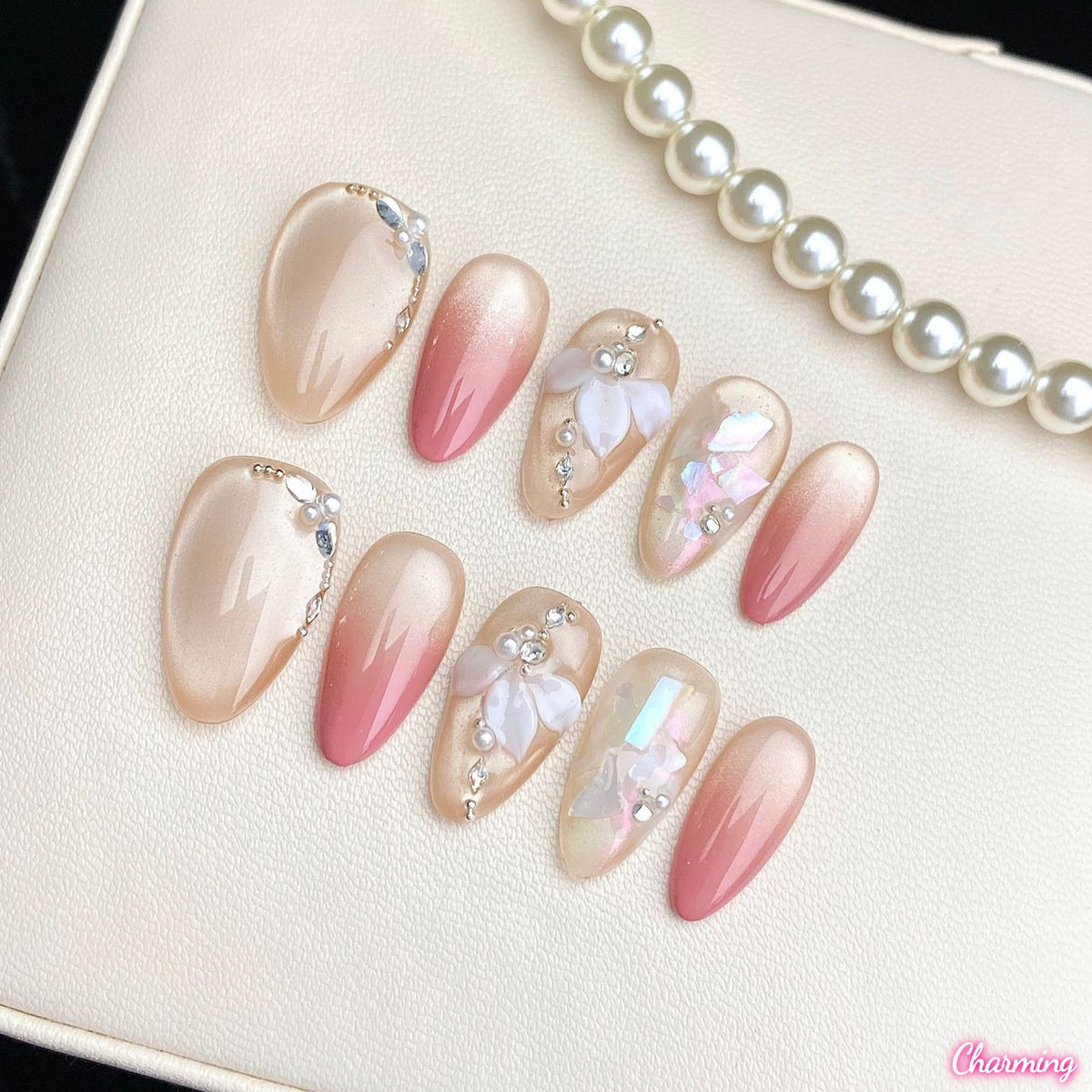 Soft Grace / Handmade Nailsems