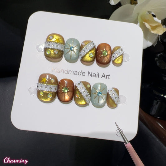 Loulan Stardust / Handmade Nails