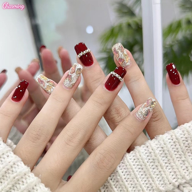 The First Look / Handmade Nailsems