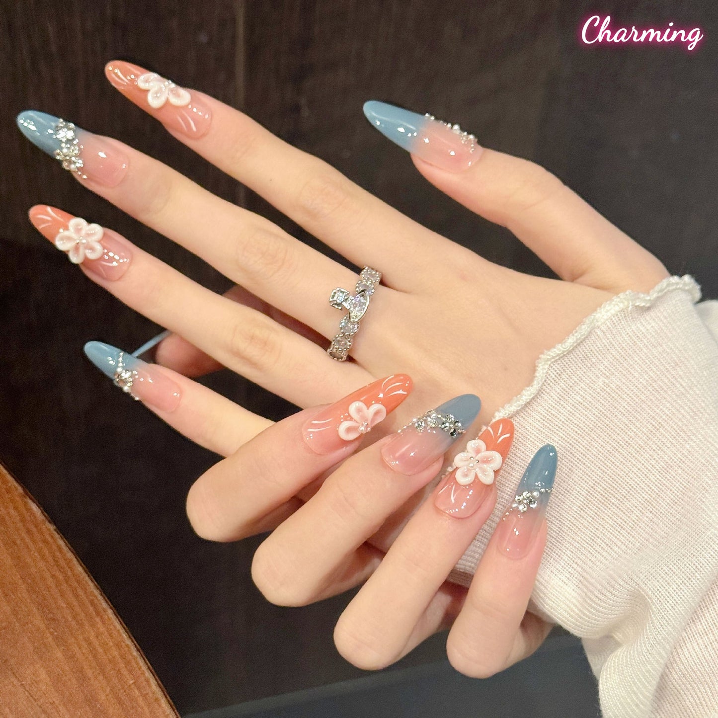 Aurora Flora / Handmade Nails