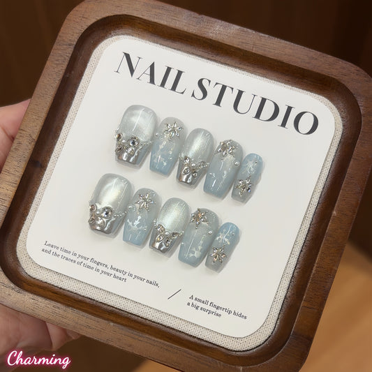 Winter's Whisper / Handmade Nails