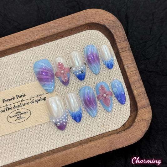 Nacre Wave/ Handmade Nails