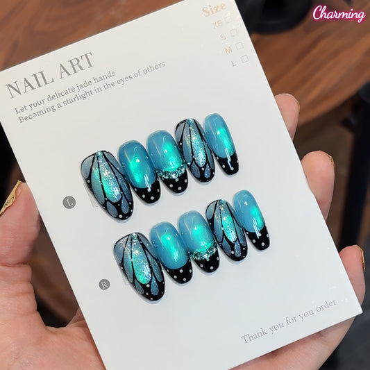 Winged Aura / Handmade Nails